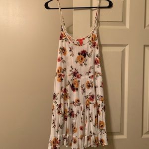 Chelsea & Violet Floral Dress